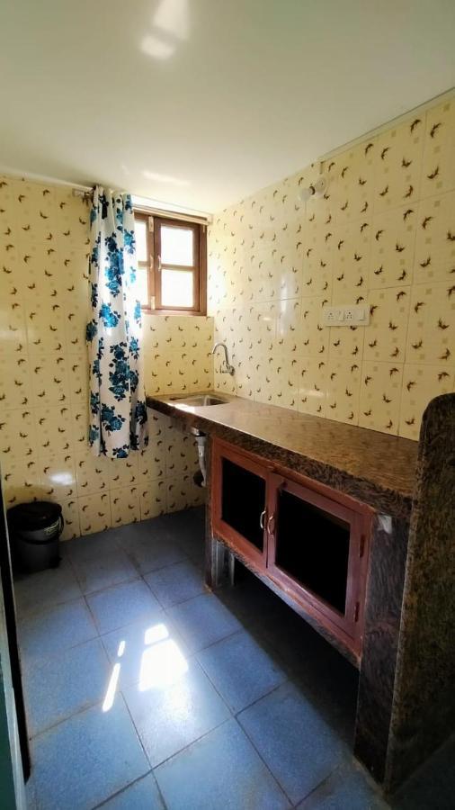 Shrushthee Guest House Vagator Buitenkant foto
